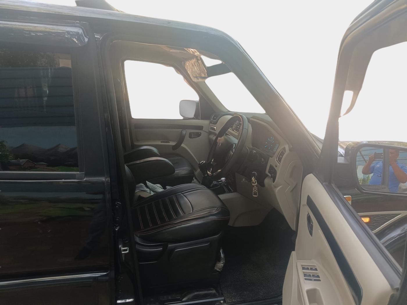 2023 Mahindra SCORPIO CLASSIC S11 7STR, Diesel, Manual, 30,612 km, interior