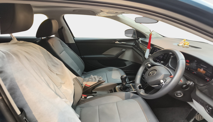 2023 Skoda KUSHAQ STYLE 1.0L TSI MT, Petrol, Manual, 6,736 km, interior