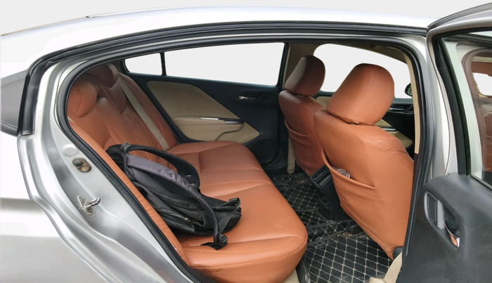 2015 Honda City 1.5L I-DTEC V, Diesel, Manual, 1,15,066 km, interior