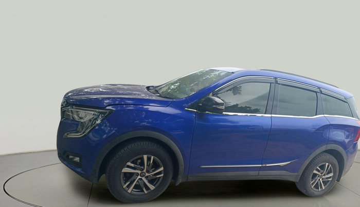 2023 Mahindra XUV700 AX 5 D MT 5 STR, Diesel, Manual, 93,637 km, exterior