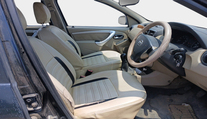 2014 Nissan Terrano XL D PLUS, Diesel, Manual, 1,66,424 km, interior