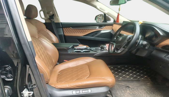 2021 MG GLOSTER SAVVY 6 STR 2.0 TWIN TURBO 4WD, Diesel, Automatic, 94,701 km, interior