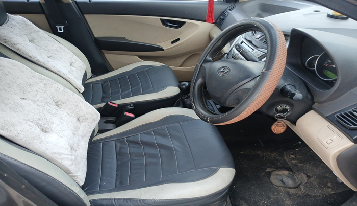 2013 Hyundai Eon MAGNA +, Petrol, Manual, 1,09,800 km, interior