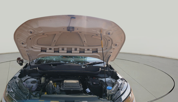 2023 Skoda KUSHAQ AMBITION 1.0L TSI MT, Petrol, Manual, 16,027 km, exterior