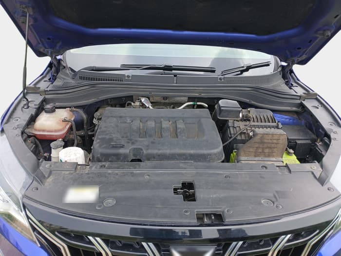 2021 Mahindra XUV700 AX 7 LUXURY D AT 7 STR, Diesel, Automatic, 63,468 km, exterior