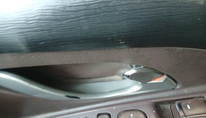 2012 Mahindra XUV500 W8, Diesel, Manual, 1,20,193 km, interior