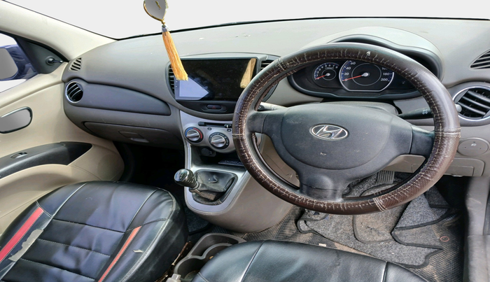 2015 Hyundai i10 SPORTZ 1.1, Petrol, Manual, 69,092 km, interior