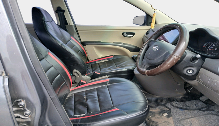 2015 Hyundai i10 SPORTZ 1.1, Petrol, Manual, 69,092 km, interior