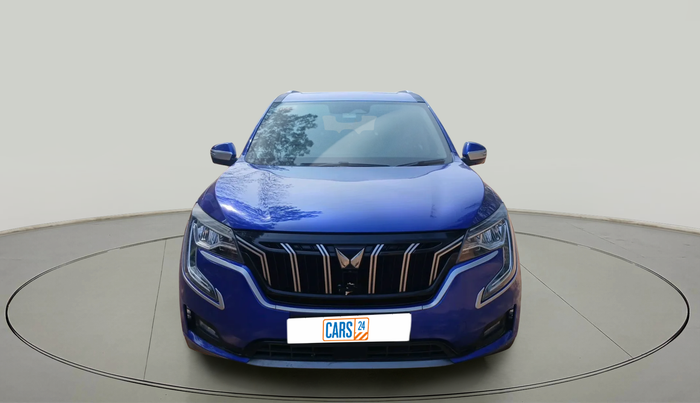 2022 Mahindra XUV700 AX 7 LUXURY D AT 7 STR, Diesel, Automatic, 71,871 km, exterior