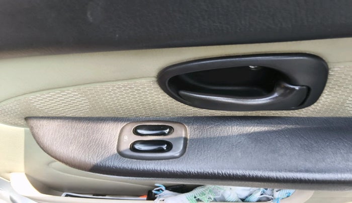 2011 Hyundai Santro Xing GL, Petrol, Manual, 2,05,314 km, interior