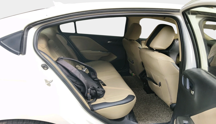 2016 Honda City 1.5L I-DTEC V, Diesel, Manual, 1,02,212 km, interior