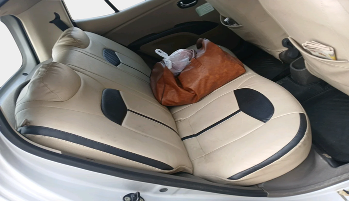 2013 Hyundai i10 MAGNA 1.1 LPG, Petrol, Manual, 66,167 km, interior