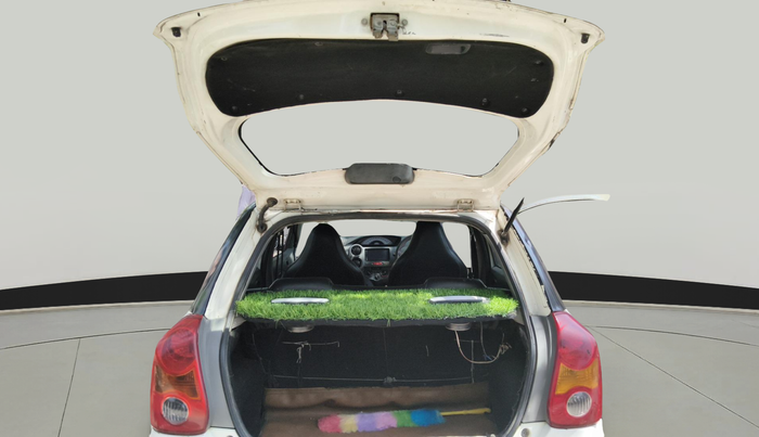 2012 Toyota Etios Liva GD, Diesel, Manual, 2,49,162 km, exterior