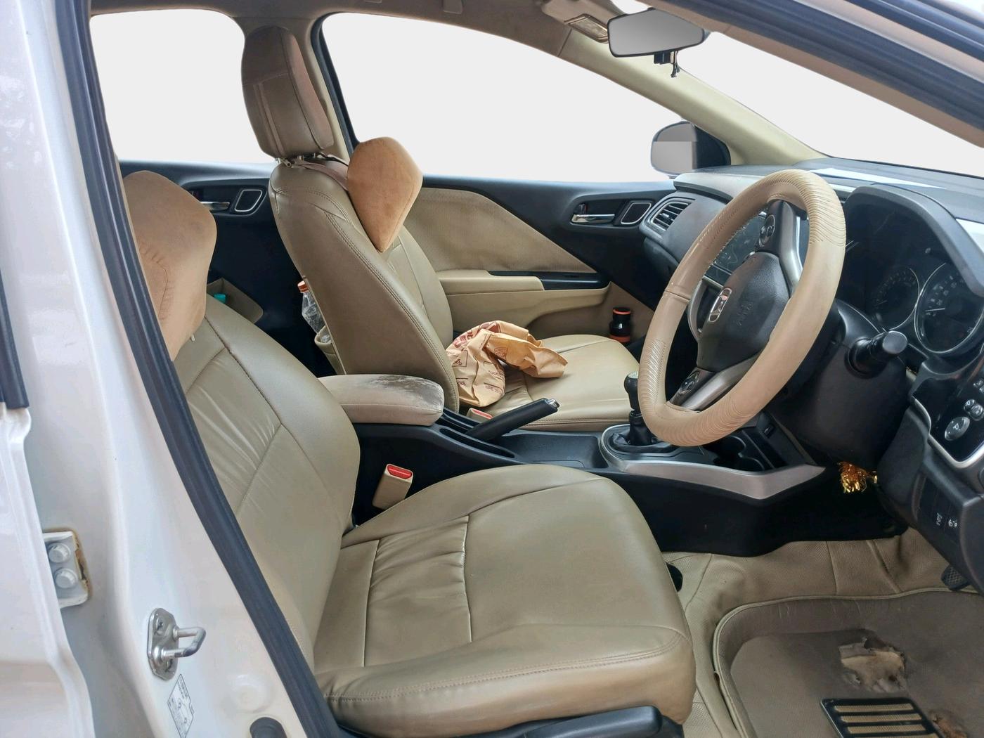 2018 Honda City 1.5L I-VTEC V MT, Petrol, Manual, 1,10,894 km, interior