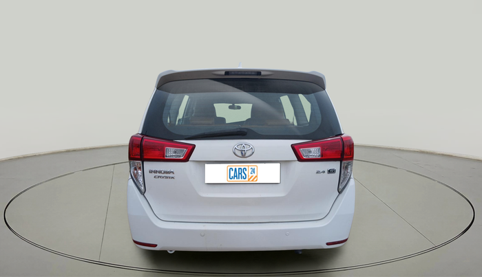 2017 Toyota Innova Crysta 2.4 G 7 STR, Diesel, Manual, 1,14,173 km, exterior