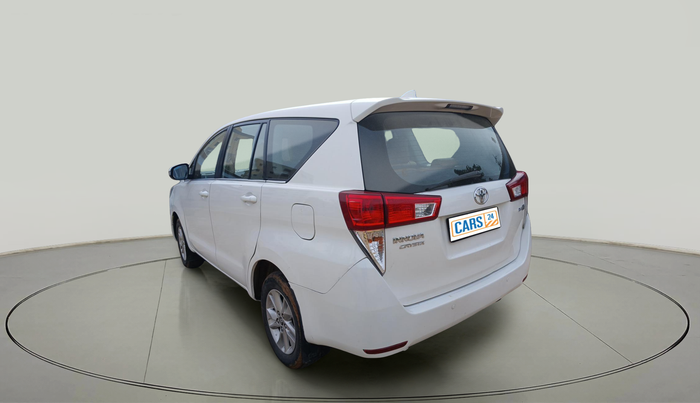 2017 Toyota Innova Crysta 2.4 G 7 STR, Diesel, Manual, 1,14,173 km, exterior