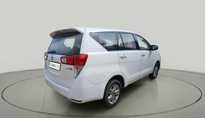 2017 Toyota Innova Crysta 2.4 G 7 STR, Diesel, Manual, 1,14,173 km, exterior