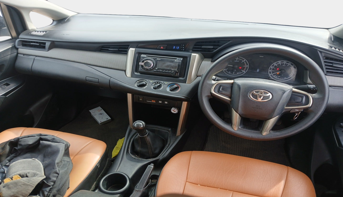 2017 Toyota Innova Crysta 2.4 G 7 STR, Diesel, Manual, 1,14,173 km, interior