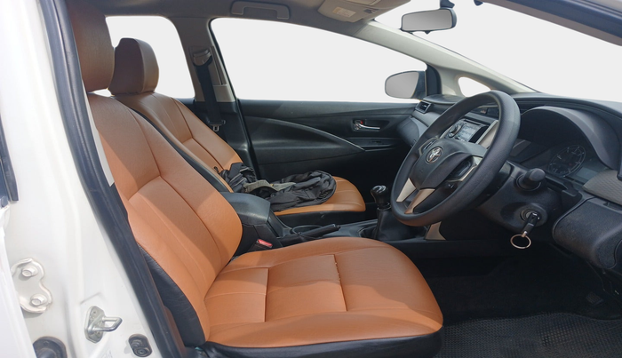 2017 Toyota Innova Crysta 2.4 G 7 STR, Diesel, Manual, 1,14,173 km, interior