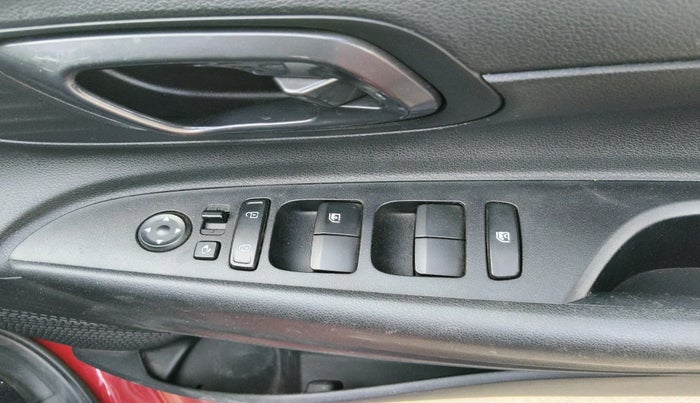 2021 Hyundai NEW I20 SPORTZ 1.2 AT, Petrol, Automatic, 34,600 km, interior