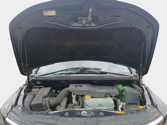 2018 Tata Hexa XT 4X2 6 STR, Diesel, Manual, 1,32,000 km, exterior