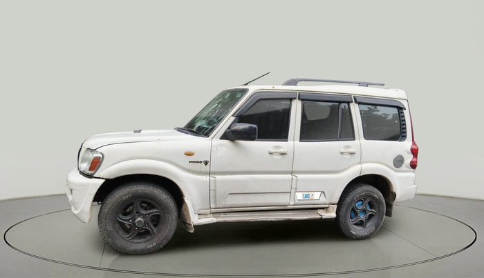 2013 Mahindra Scorpio SLE, Diesel, Manual, 2,51,965 km, exterior