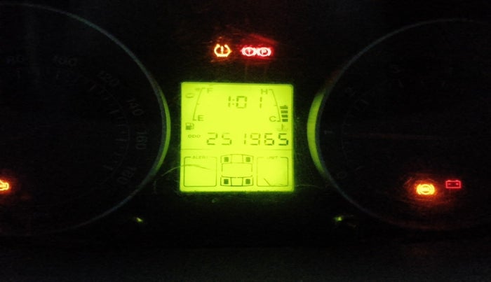 2013 Mahindra Scorpio SLE, Diesel, Manual, 2,51,965 km, interior