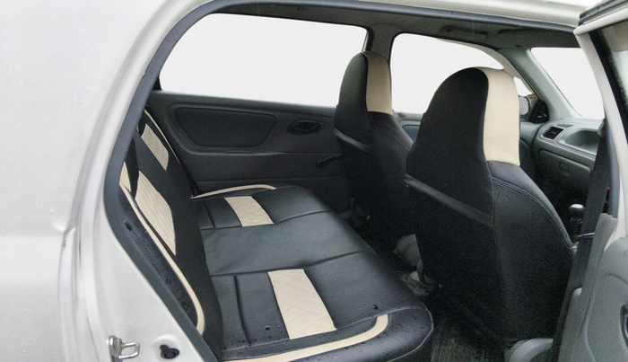 2014 Maruti Alto K10 VXI, Petrol, Manual, 27,903 km, interior