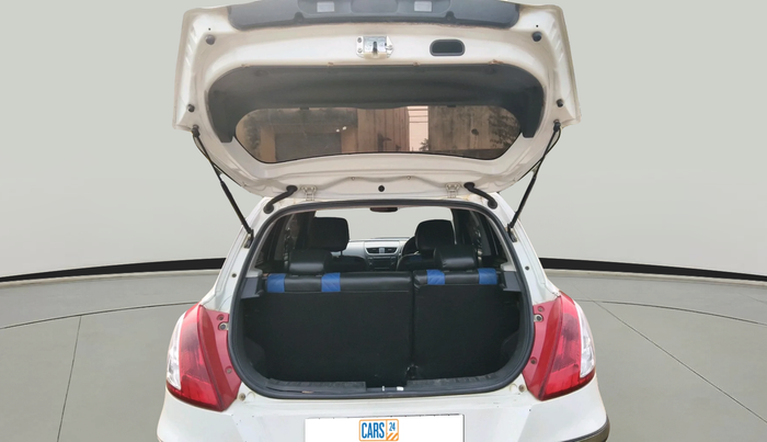 2017 Maruti Swift VDI, Diesel, Manual, 1,17,153 km, exterior