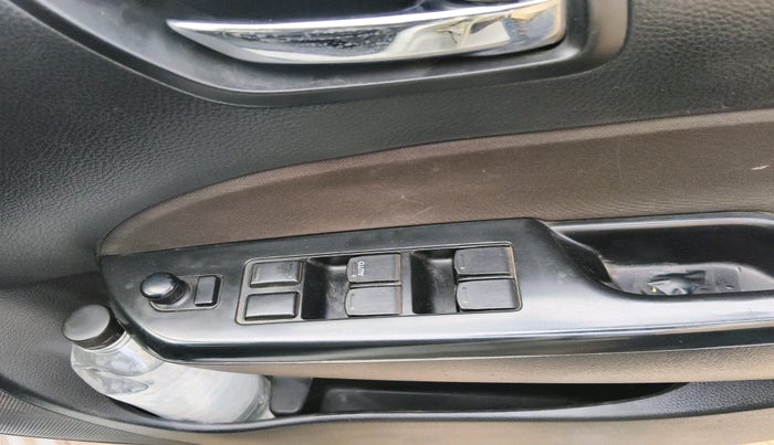 2017 Maruti Swift VDI, Diesel, Manual, 1,17,153 km, interior