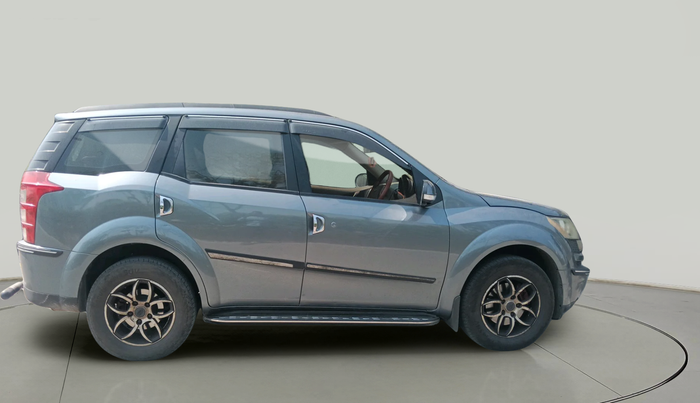 2014 Mahindra XUV500 W4, Diesel, Manual, 1,25,000 km, exterior