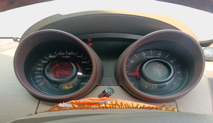2014 Mahindra XUV500 W4, Diesel, Manual, 1,25,000 km, interior