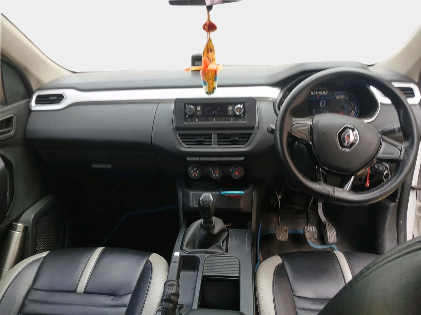 2021 Renault Kiger RXL MT, Petrol, Manual, 27,000 km, interior