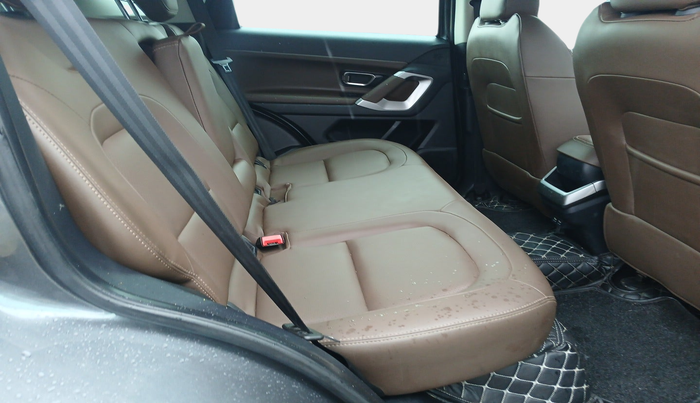 2022 Tata Harrier XZ 2.0L kryotec halo edition , Diesel, Manual, 22,249 km, interior