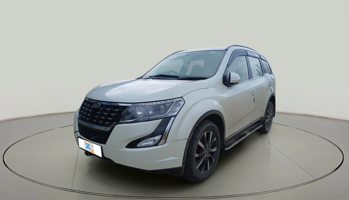 2019 Mahindra XUV500 W11, Diesel, Manual, 1,72,089 km, exterior