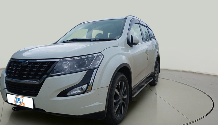 2019 Mahindra XUV500 W11, Diesel, Manual, 1,72,089 km, exterior