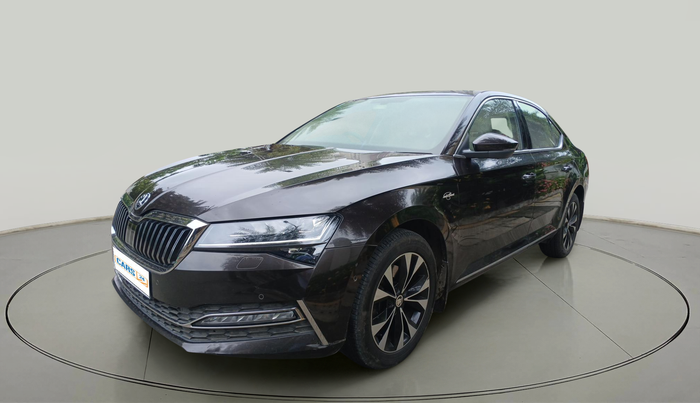 2021 Skoda Superb L&K 2.0 TSI AT, Petrol, Automatic, 70,224 km, exterior