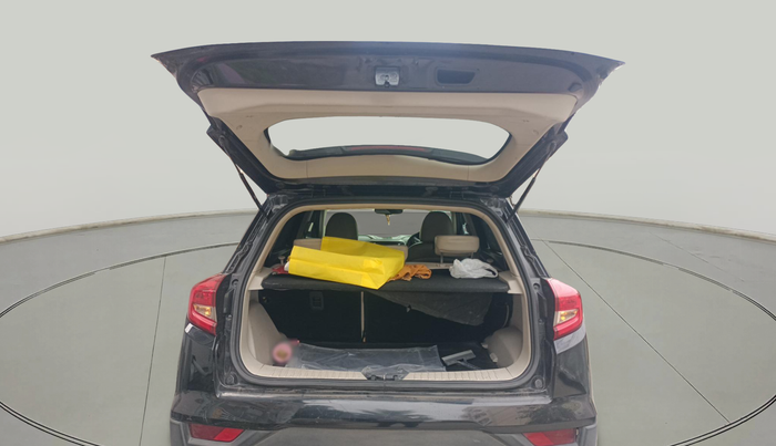 2021 Mahindra XUV300 W8 (O) 1.2 PETROL, Petrol, Manual, 88,712 km, exterior