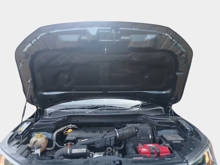 2023 Mahindra XUV300 W8 (O) 1.2 PETROL AMT, Petrol, Automatic, 67,461 km, exterior