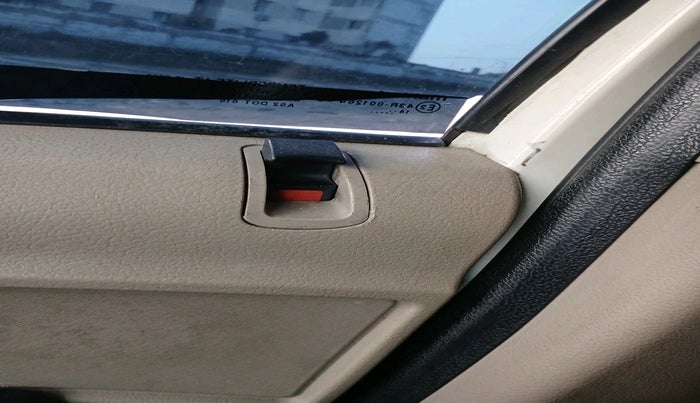 2015 Mahindra Xylo H4 BS IV, Diesel, Manual, 2,12,102 km, interior