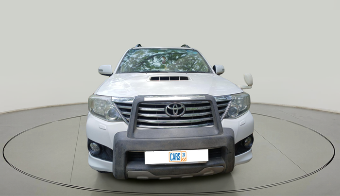 2014 Toyota Fortuner 3.0 4X2 MT, Diesel, Manual, 1,52,965 km, exterior