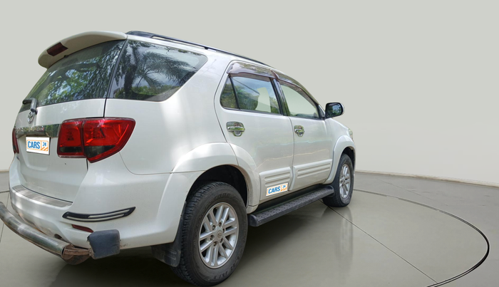 2014 Toyota Fortuner 3.0 4X2 MT, Diesel, Manual, 1,52,965 km, exterior