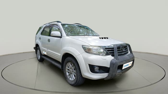 2014 Toyota Fortuner 3.0 4X2 MT, Diesel, Manual, 1,53,000 km, exterior