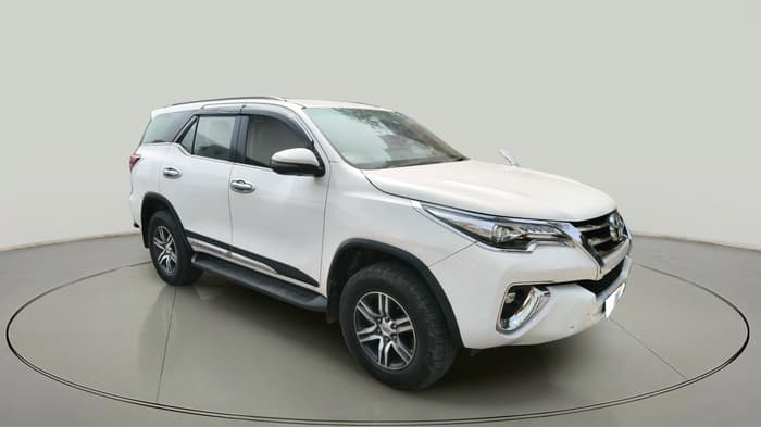2018 Toyota Fortuner 2.8 4X2 MT, Diesel, Manual, 1,39,863 km, exterior