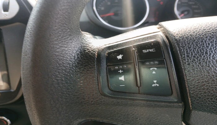 2017 Mahindra TUV300 T8, Diesel, Manual, 1,38,935 km, interior