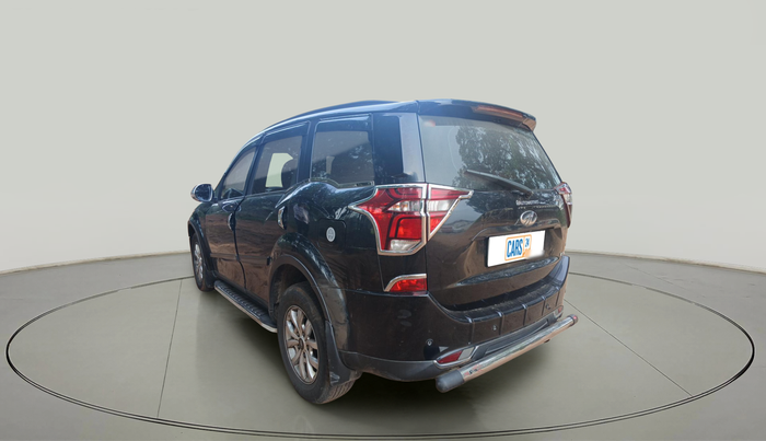 2019 Mahindra XUV500 W9, Diesel, Manual, 1,99,377 km, exterior