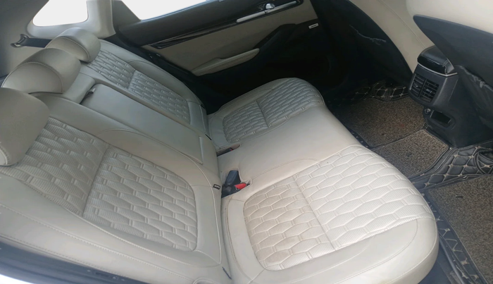 2019 KIA SELTOS HTX PLUS 1.5 DIESEL, Diesel, Manual, 1,95,904 km, interior