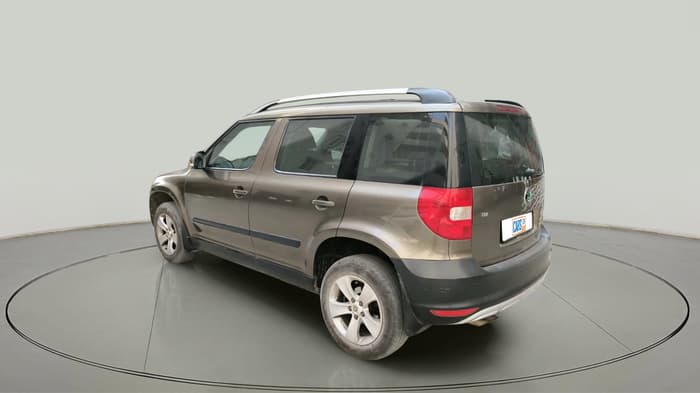 2012 Skoda Yeti AMBITION 2.0 TDI CR 4X2, Diesel, Manual, 1,27,188 km, exterior