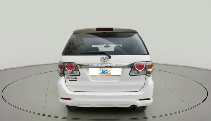 2014 Toyota Fortuner 3.0 4X2 AT, Diesel, Automatic, 2,32,708 km, exterior