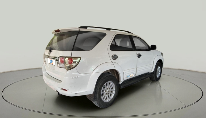 2014 Toyota Fortuner 3.0 4X2 AT, Diesel, Automatic, 2,32,708 km, exterior